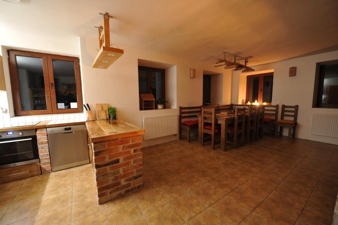 Penzion Dvur Obora  Exteriör bild